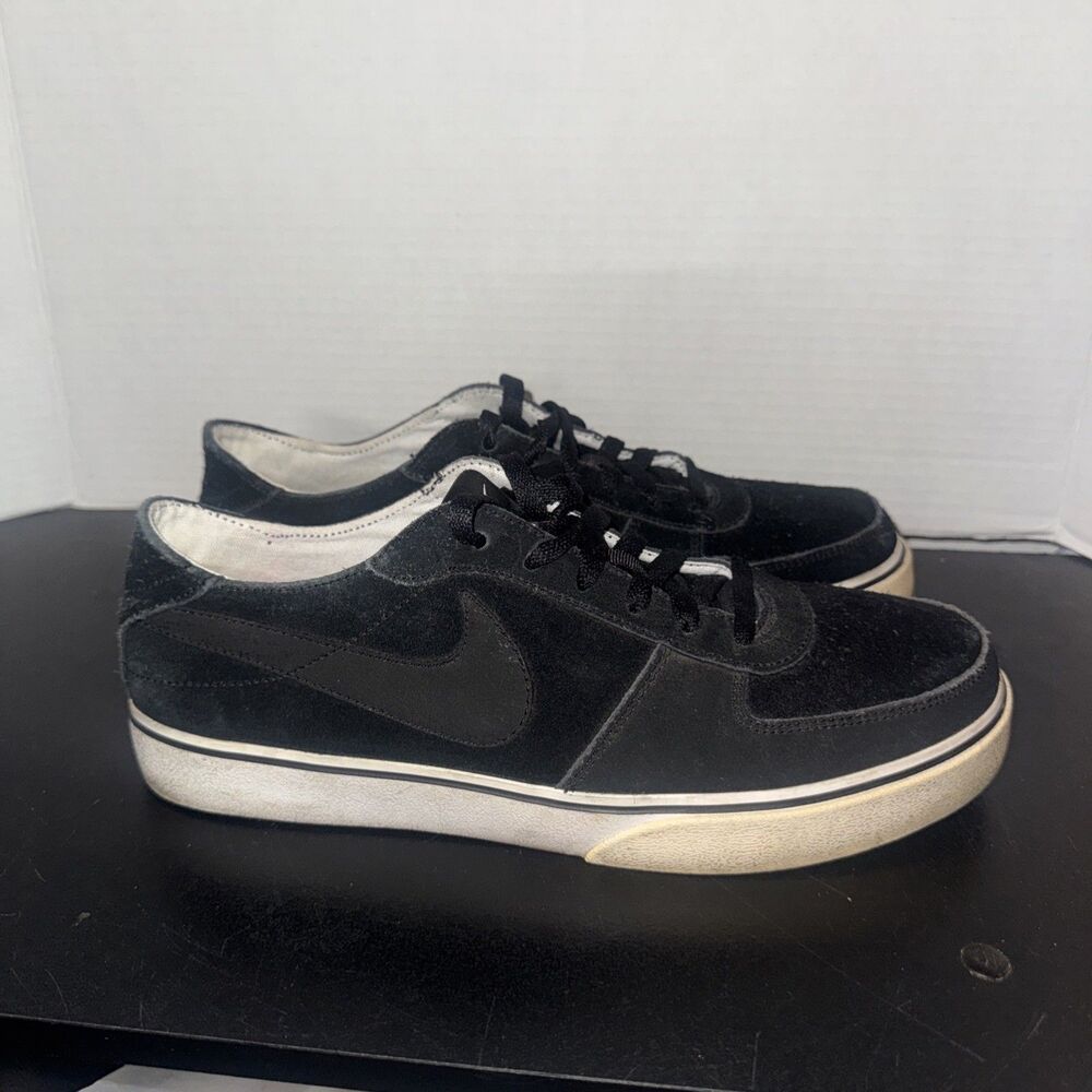 Nike Zoom Mavrk Men Size 9 Black 472517-004